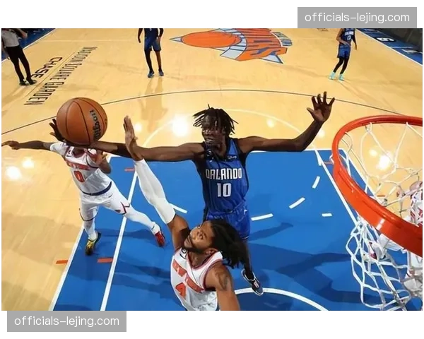 莫斯利应对魔术连败阵痛期 强调从失利中学习并专注团队成长